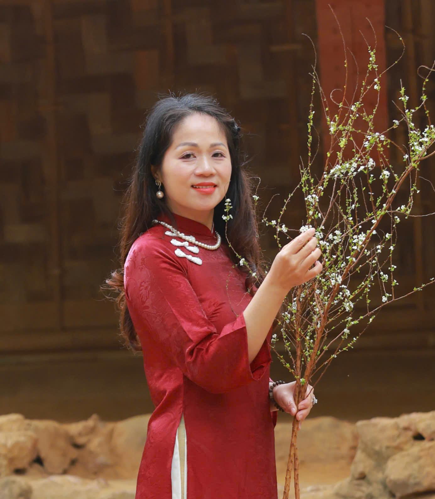 Thu Hang — chuyên gia hỗ trợ hồ sơ nhà ở xã hội